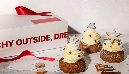 Mery Christmas At Home Transit General Office Inc ファッション 音楽 デザイン アート 食をコンテンツに遊び場を創造する空間創造総合企業