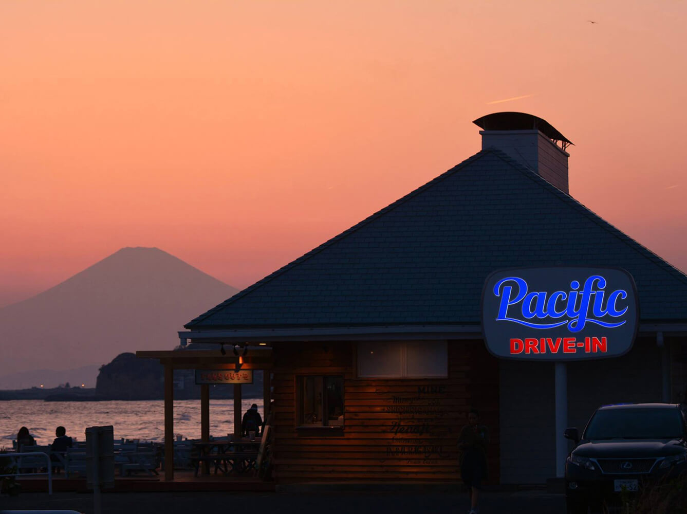 Pacific DRIVE-IN