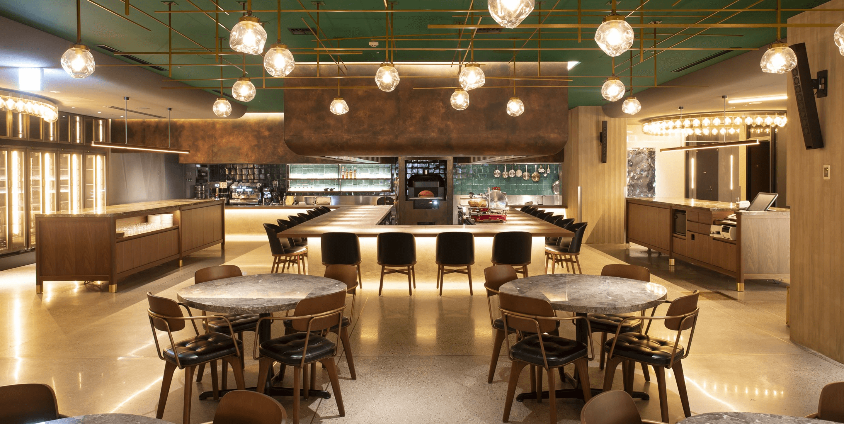 ERUTAN RESTAURANT&BAR